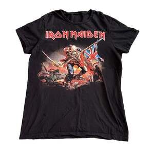 Bay Island Sportswear Iron Maiden The Trooper Graphic T-Shirt Size M Grunge Rock